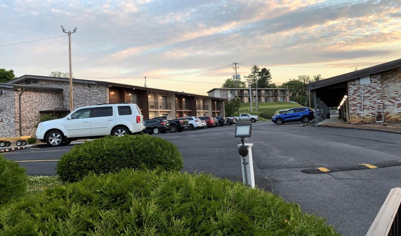 Travelodge By Wyndham Wytheville Exterior foto