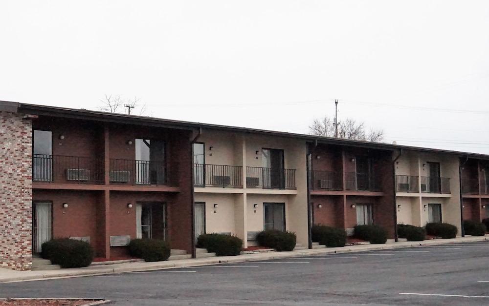 Travelodge By Wyndham Wytheville Exterior foto